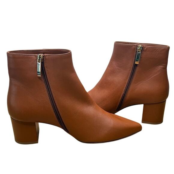 NEW L'AGENCE Jeanne II Pointed Toe Boots Bootie Luggage Brown Leather Side Zip - Picture 2 of 9
